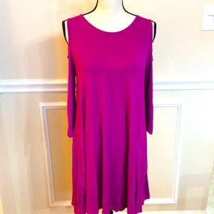 PinkBlush Maternity Dress. Size Small!